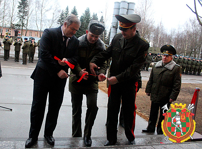 Военнослужащие 15-й зенитной ракетной бригады получили обновленную казарму