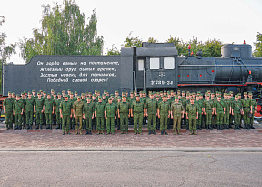 В строю — лейтенанты