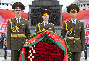 Александр Лукашенко: «Нынешнее поколение военных свято хранит победные традиции»
