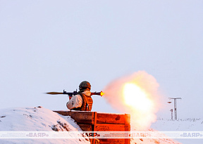 Слабым здесь не место