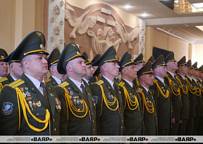 Сияние лейтенантских звёзд