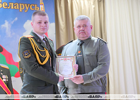С праздником, воины-дорожники!