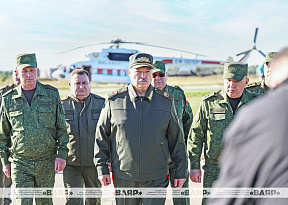 Александр Лукашенко:  «Мы готовимся к любой войне, чтобы её избежать»